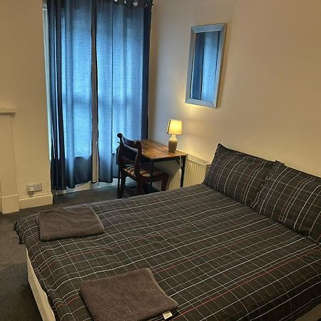 Apartament Luton Town House Near Airport Zewnętrze zdjęcie