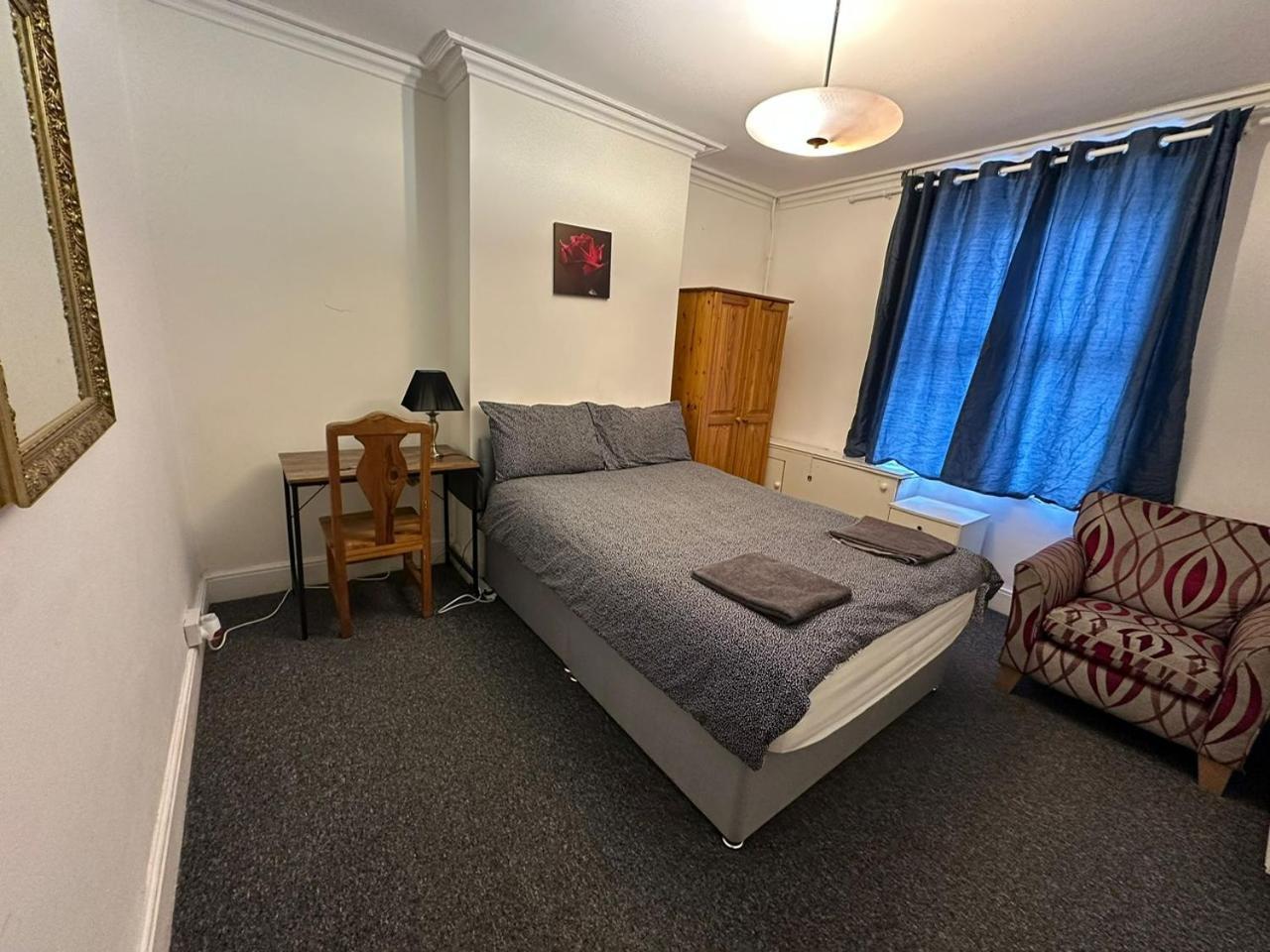 Apartament Luton Town House Near Airport Zewnętrze zdjęcie
